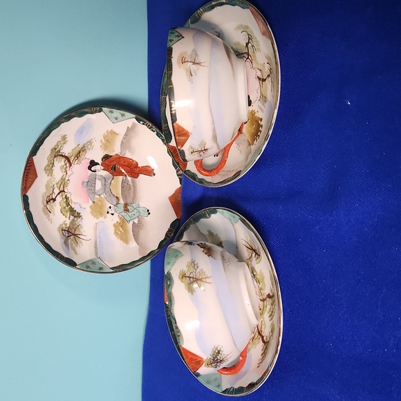 Nippon Handpainted 2 Cups, 3 Saucers - Picture 4 of 8